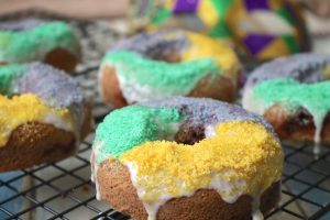 9 Amazing King Cakes Recipes compiled by Red Beans and Eric! 